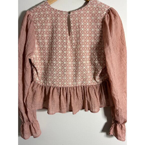 Saints & Hearts Crop Eyelet Blouse Bohemian  Gauze Fabric rose pink Medium - Picture 8 of 9